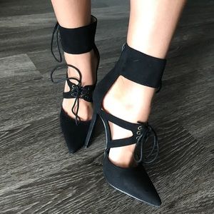 Miss Lola High Heels in US Size 7